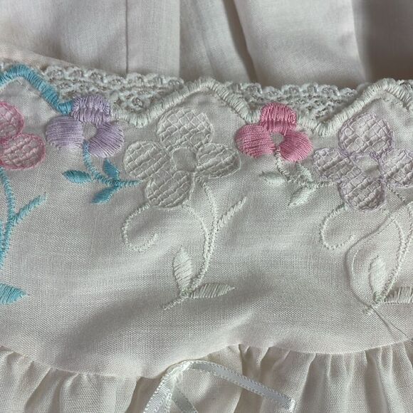 Lorraine Vintage Ladies House Dress Gown, Embroidered Floral Pattern,Light Pink - Picture 7 of 10